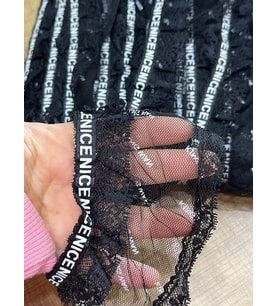 EN 7.5 CM FIRFIRLI YAZILI ŞERİT DİKİŞ AKSESUARI 1 METRE