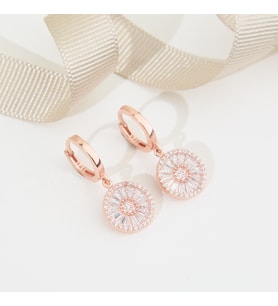 925 Ayar Rose Kaplama Papatya Model Zirkon Taşlı Gümüş Küpe