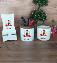 Kadın Polis Hediye Sepeti Kupa Bardak T Kulplu, Kalemlik ve Ahşap Telefon Standı Polisler Günü Kadın Polise Hediye (Model 1)