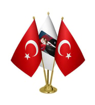 Masa Üstü Atatürk Bayrağı Türk Bayrağı Üçlü Pirinç Direk Masa Bayrak Seti