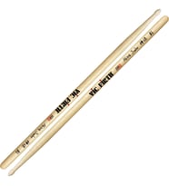 Vic Firth SAJ Akira Jimbo İmza Bageti  Kaydırmaz Grip - Teknik Çalım - Ahşap Uç