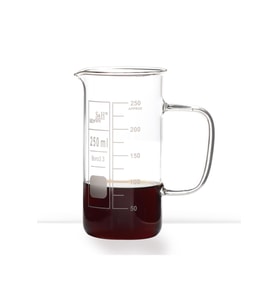Beher uzun form kulplu 250ml