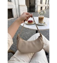 Fermuarlı Yan Toka Detaylı Trend Model Minimalist Kadın Kol ve Omuz Askılı Baget Çanta