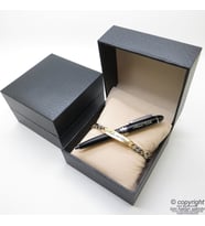 Kişiye Özel Gold Krom Metal Unisex Bileklik + İsme Özel Mini Cep Kalemi - Hediyelik Kutulu Set (Karışık)