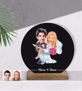 BK Gift Kişiye Özel Evleniyoruz Karikatürlü Yuvarlak Ahşap Biblo-9