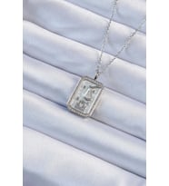 316L Çelik Zincir Gümüş Renk Zirkon Taşlı Çerçeveli Tarot Kolye TJ-BKO9234