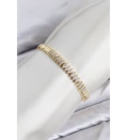 CM Arpa Model Zirkon Taşlı VIP Seri Gold Renk Pirinç Kadın Bileklik 5886