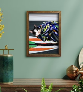 Evcil Dostlara Özel MotoGP Tasarımlı Portre Doğal Masif Ahşap Çerçeveli Tablo 30x40cm-2