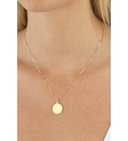 kadın plaka gold zincir kolye  (istenilen yazı yazılabilir)