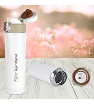 KİŞİYE ÖZEL İSİM BASKILI BASMALI OTOMATİK AÇILIR KAPAKLI PASLANMAZ ÇELİK TERMOS 450 ML (Beyaz)