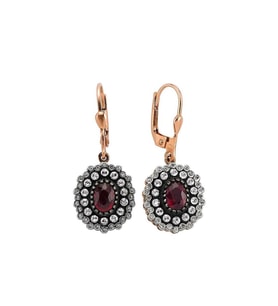 0.49 Karat Elmaslı Oval Yakut Küpe EE180