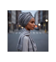 Aqua Kare Desenli Şal