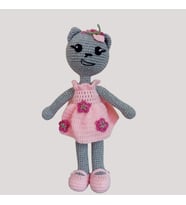 Pembe Elbiseli Kedi Amigurumi Oyuncak