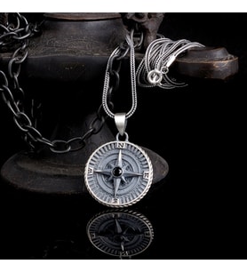 925 Ayar Gümüş Yön Pusulası Model Zirkon Taşlı Kolye (Gri)