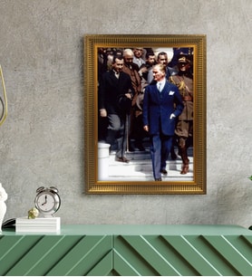 Altın Yaldız Çerçeveli A3 Atatürk Tablosu - 28