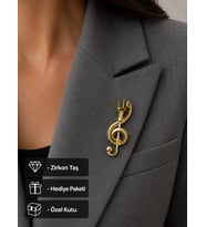 Gold Renk Mikrofon ve Sol Anahtarı Tasarımlı Kadın Broş – Şık Hediye