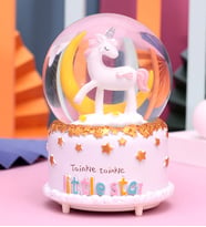 Sevgiliye Unicorn Model Püskürtmeli Kar Küre Müzikli Işıklı Büyük Boy Hediye