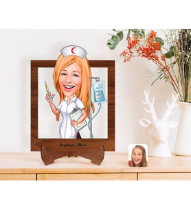 BK Gift Kişiye Özel Hemşire Karikatürlü Ahşap Standlı 3D Biblo-2 (Beyaz)