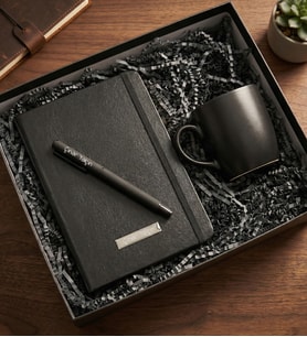 Kişiye Özel Defter & Kalem & Kupa Ofis Hediye Seti (Siyah)