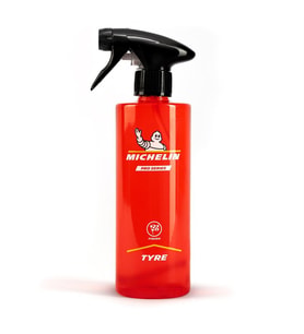 Michelin MC33573 500ml PRO Serisi Lastik ve Trim Parlatıcı, Koruyucu ve Yenileyici Sprey 