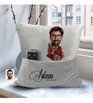 BK Gift Kişiye Özel Boss Baba Karikatür Tasarımlı Organizer Kumanda ve Atıştırmalık Cepli Gri Kırlent Yastık-4 Arkadaşa Hediye, Cepli Yastık