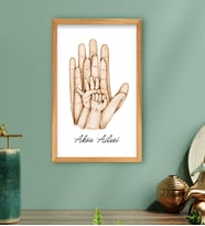 BK Gift Kişiye Özel Renkli El Ele Tutuşan Aile Tasarımlı Ahşap Çerçeveli Tablo-6 40x25cm, Anneye Hediye, Aile Hediyesi