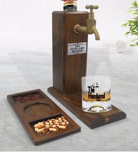 BK Gift Kişiye Özel The Husband Tasarımlı Viski Bardağı & Musluklu Doğal Ahşap İçki Standı & Masif Ahşap Dikdörtgen Sunum Tabağı Çerezlik Hediye Seti-1