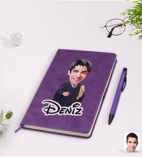 BK Gift Kişiye Özel Erkek Avukat Karikatürlü Mor Termo Deri Defter Kalem Seti Model 1