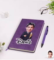 BK Gift Kişiye Özel Erkek Avukat Karikatürlü Mor Termo Deri Defter Kalem Seti Model 1