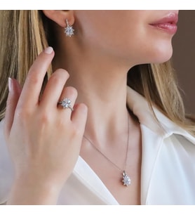 Zirkon Taşlı Elips Lotus Çiçeği Gümüş Set