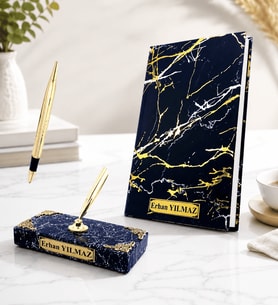 Kişiye Özel Siyah Mermer Tasarımlı Defter ve Kaideli İmza Kalemi Hediye Seti