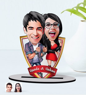 BK Gift Kişiye Özel İsimli Sevgililer Karikatürlü Ahşap Biblo Model-1