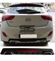 Hyundai i30 Difüzör Arka Tampon Eki 2 Egzoz Çıkışlı Siyah Reflektörlü