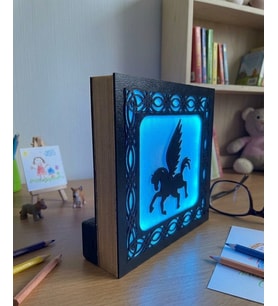 Dekoratif Pegasus Temalı Ahşap LED Gece Lambası