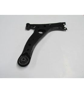 TOYOTA RAV4- 01/04; ÖN ALT TABLA SOL ROTİLSİZ (SALINCAK) (SH)