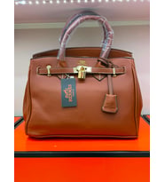 Hermès Birkin Taba Deri Kadın El Çantası – Altın Renk Metal Tokalı