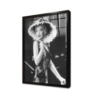 Marliyn Monroe Siyah Beyaz Çerçeveli Cam Tablo