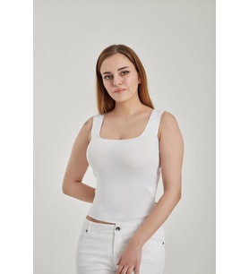 Modatalika Kadın Kare Yaka Crop Triko Bluz (Beyaz)