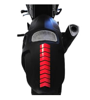Ok Tasarımlı Bayrak Kırmızı Çamurluk Kask Sticker Çınar Extreme