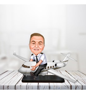kişiye özel karikatür biblo kaptan pilot