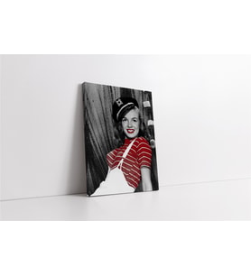 Renkli Marilyn Monroe