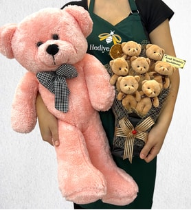 Kişiye Özel 7'li Peluş Ayıcık Buketi ve Büyük Boy Pembe Peluş Ayıcık (Model 4)