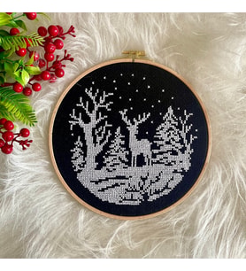 Seretamin Handmade Geyik Orman Kış Temalı Kanaviçe Nakışlı Duvar Süsü