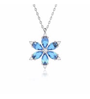 Aqua Taşlı Lotus Çiçeği Beyaz Gümüş Kolye
