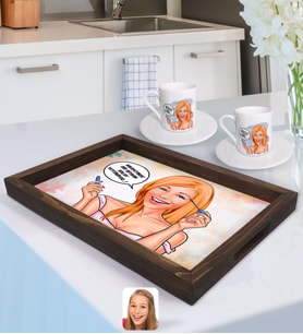 BK Gift Kişiye Özel Kadın Nihayetinde Karikatürlü Doğal Ahşap Tepsi ve 2’li Kahve Fincan Seti-7
