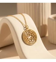 Kişiye Özel 925 Ayar Gümüş Venüs Çiçeği Model Kolye (Gold)