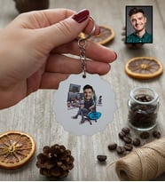 Kişiye Özel Karikatürlü Gamer Arkadaşa Hediye Anahtarlık Doğum Günü Hediyesi