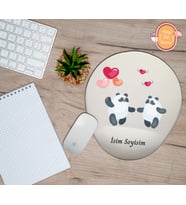 Kişiye Özel Aşık Sevimli Panda Dans Temalı Mouse Pad Bilek Destekli