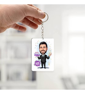 Kişiye Özel Yaş Günü Kutlayan Erkek Karikatürlü Anahtarlık