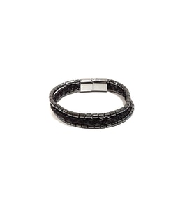 Metal Detaylı Siyah Deri Unisex Bileklik – Minimal ve Modern Tasarım, Tek Ebat